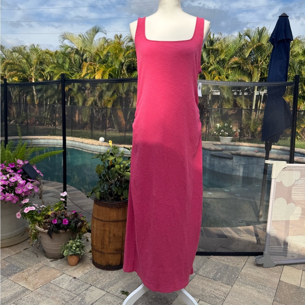 NWT Old Navy square neck form fitting ribbed maxi dress